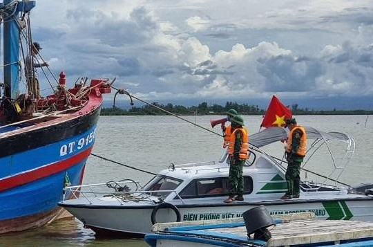 Quảng Trị yêu cầu chủ động triển khai công tác ứng phó áp thấp nhiệt đới đang mạnh lên thành bão