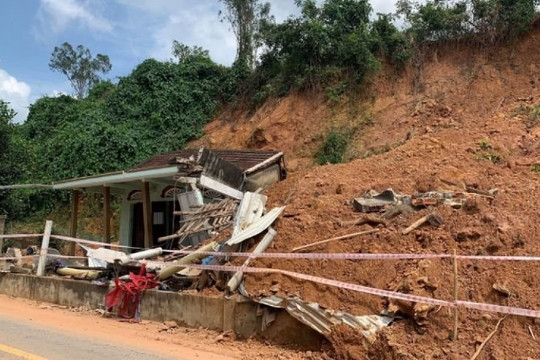 Thừa Thiên Huế cảnh báo các vị trí có nguy cơ cao xảy ra lũ quét, trượt lở đất đá, sạt lở