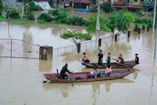 Ngập lụt cục bộ tại nhiều địa phương trên địa bàn Thanh Hóa