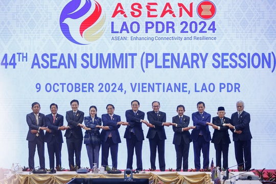 “Việt Nam là "ngôi sao của ASEAN", là hình mẫu của hoà bình và phát triển bền vững”