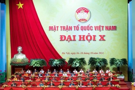 Phiên làm việc đầu tiên Đại hội đại biểu toàn quốc Mặt trận Tổ quốc Việt Nam lần thứ X