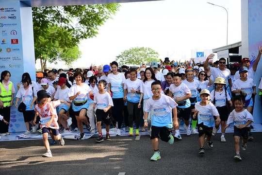 “5.000 bước chân hạnh phúc - Ngày hội đi bộ vì bệnh nhân ung thư Việt Nam 2024”