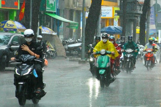 Tết Dương lịch 2025, Nam Bộ có thể đón mưa dông