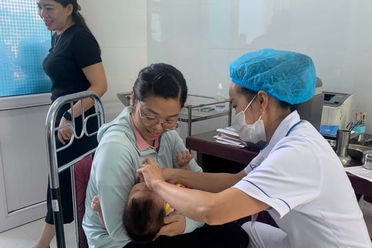 Virus Rota là nguyên nhân gây tiêu chảy cấp cho phần lớn trẻ nhỏ