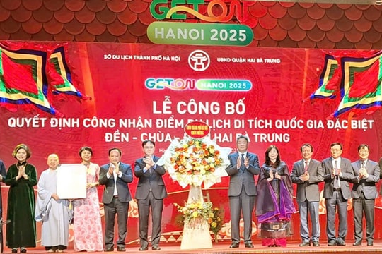 Hà Nội Khai Mạc Chương trình "Du lịch Hà Nội chào 2025"