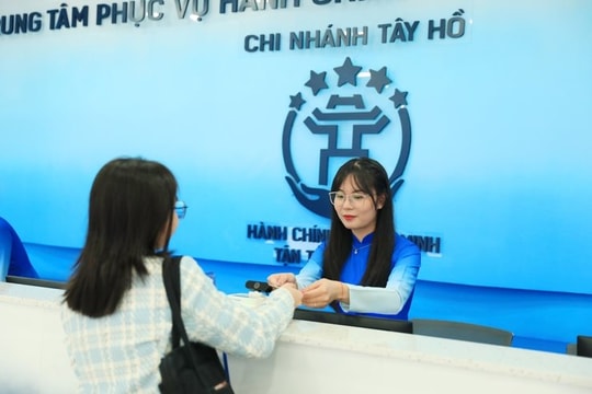 Hà Nội: Chỉ số Hài lòng của người dân, tổ chức đối với sự phục vụ hành chính tăng 10 bậc