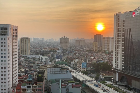 Dự báo thời tiết Hà Nội ngày 4/5: Nắng nóng trên 35 độ