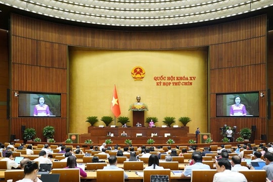 Quốc hội họp về sửa đổi, bổ sung Hiến pháp năm 2013