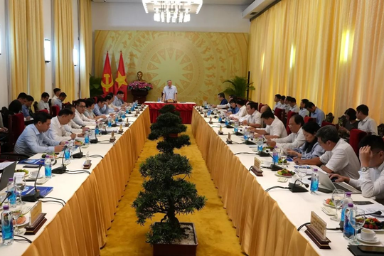 Phó Thủ tướng chỉ đạo TP.HCM tháo gỡ 6 dự án “đắp chiếu”, tăng tốc xây trung tâm tài chính