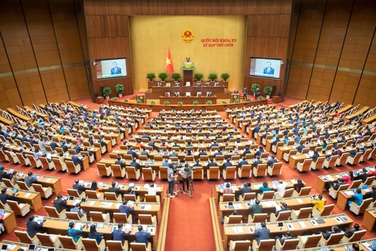 Hôm nay (12/5), Quốc hội bàn việc rút ngắn thời gian nhiệm kỳ Quốc hội khóa XV để bầu cử sớm