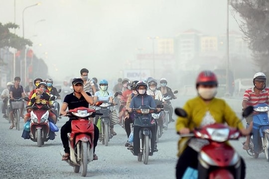 Xe máy sẽ phải kiểm định khí thải: Người dân cần làm gì để không bị động?