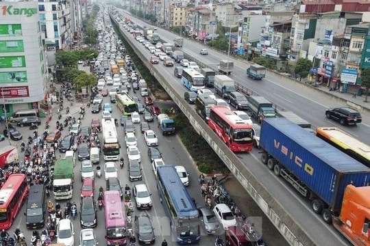Từ 12/5 đến 1/7, phân luồng giao thông trên Vành đai 3 từ Big C đến Mai Dịch để sửa chữa