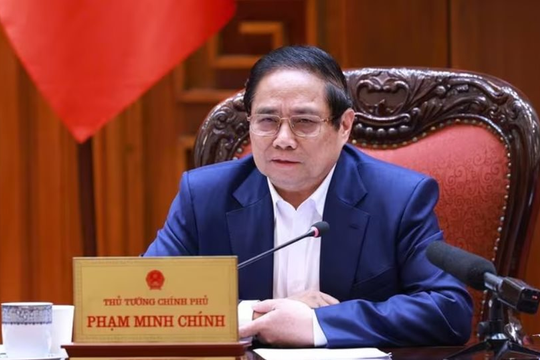 Thủ tướng: Tìm những điểm đột phá để xây dựng 2 nghị quyết của Bộ Chính trị về giáo dục - đào tạo và chăm sóc sức khỏe nhân dân
