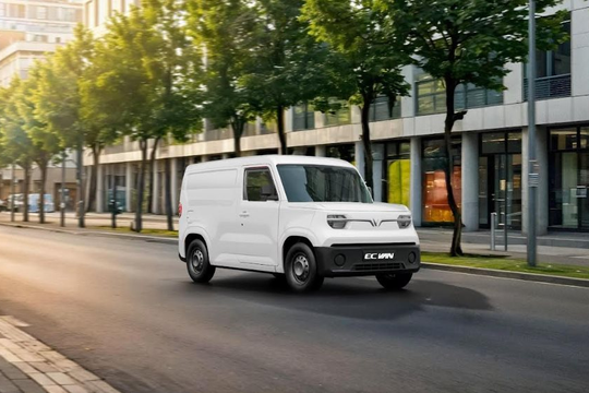 Mua VinFast EC Van người dùng được hưởng lợi những gì?
