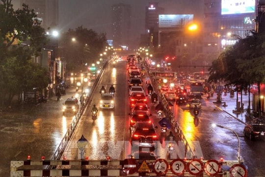 Dự báo thời tiết Hà Nội ngày 31/5/2025: Ngày nắng, c hiều tối và đêm có mưa rào