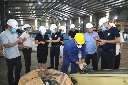 Bộ trưởng Bộ Nội vụ làm Chủ tịch Hội đồng quốc gia về an toàn, vệ sinh lao động
