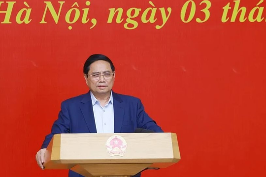 Thủ tướng: Bám sát mục tiêu tăng trưởng 2 con số, thích ứng với nhiệm vụ đột xuất, bất ngờ