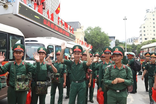 Lực lượng tham gia diễu binh, diễu hành kỷ niệm 80 năm Quốc khánh đã tới Hà Nội