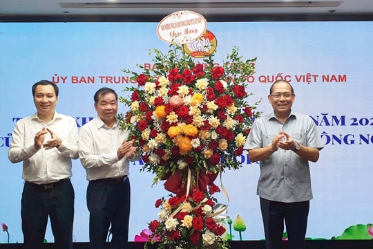 Đẩy mạnh khoa học công nghệ, đổi mới sáng tạo và chuyển đổi số trong hoạt động của MTTQ Việt Nam
