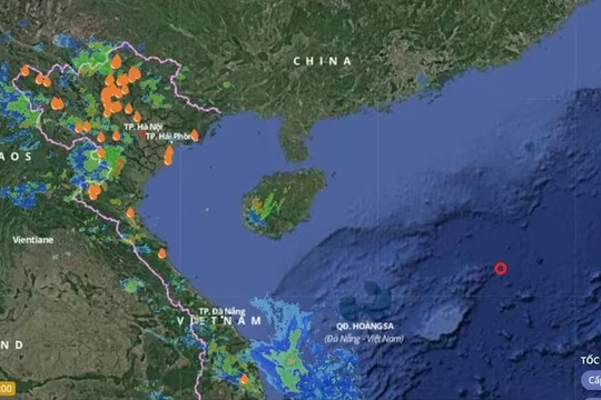 Bộ Nông nghiệp và Môi trường yêu cầu chủ động ứng phó với vùng áp thấp nguy hiểm