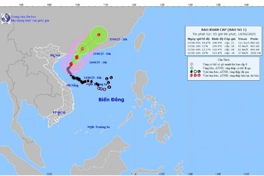 Bão số 1 giật cấp 13, vùng biển vịnh Bắc Bộ biển động rất mạnh