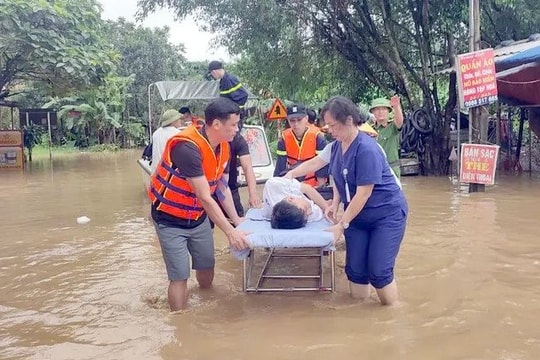 Bộ Y tế cảnh báo dịch bệnh sau mưa lũ, các địa phương tăng cường ứng phó