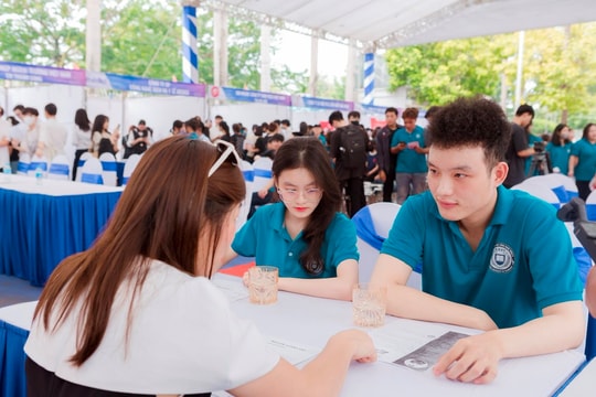Trường Đại học Công nghệ Đông Á vẫn xét tuyển tổ hợp khối C cho nhiều ngành đào tạo năm 2025