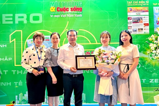 Tạp chí Môi trường và Cuộc sống đạt giải Khuyến khích "Giải Gian trưng bày ấn tượng" tại Hội Báo toàn quốc 2025