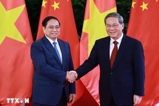 Thủ tướng đề nghị triển khai đồng bộ 3 tuyến đường sắt kết nối Việt Nam - Trung Quốc