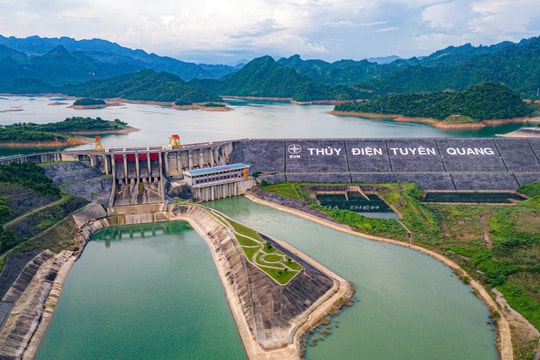 Hà Nội cảnh báo 11 xã có nguy cơ ngập lụt do hồ Tuyên Quang xả lũ