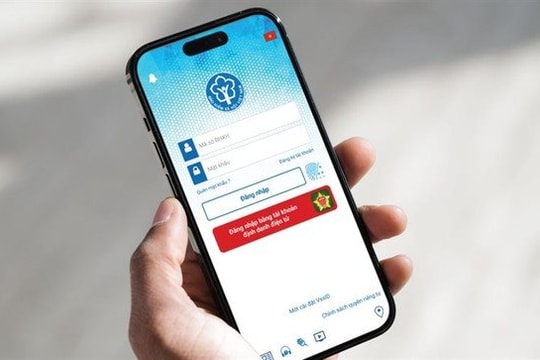 Từ 1/1/2026, sổ BHXH điện tử thay thế bản giấy, tích hợp với định danh cá nhân