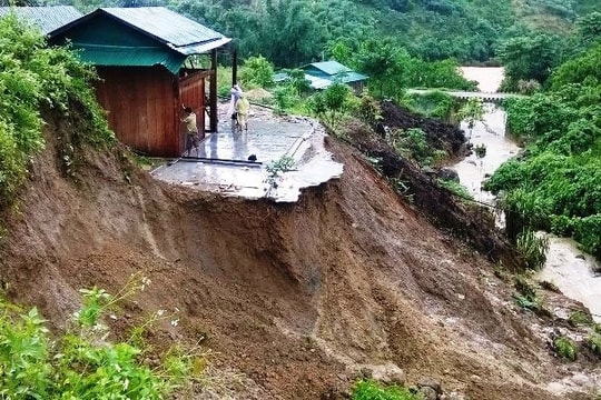 Miền Bắc sắp đón đợt mưa lớn, nguy cơ lũ quét và sạt lở đất