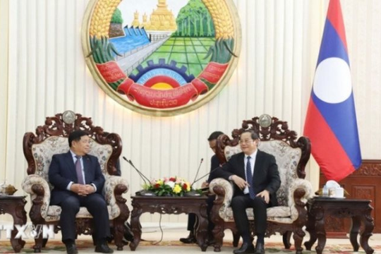 Việt Nam - Lào tăng cường kết nối kinh tế