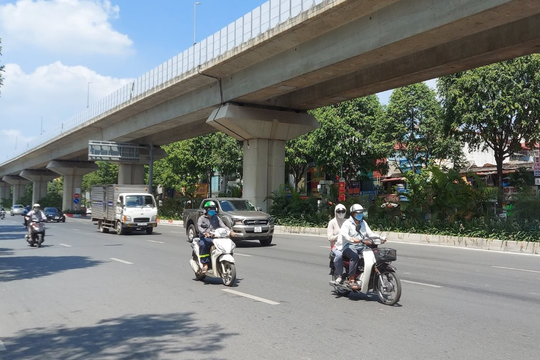 Dự báo thời tiết Hà Nội ngày 16/7/2025: Ngày nắng, chiều tối và đêm có mưa rào và dông