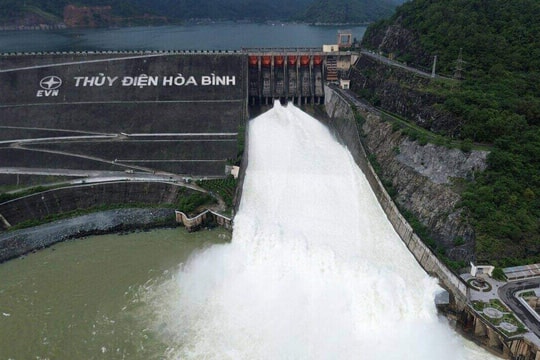 Khẩn trương hạ mực nước hồ thủy lợi, sẵn sàng ứng phó bão số 3