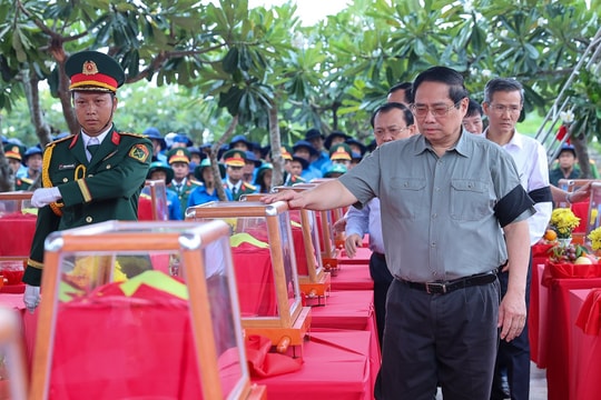 Thủ tướng: “Không để một liệt sĩ nào bị lãng quên, không một gia đình nào phải chờ đợi trong vô vọng”