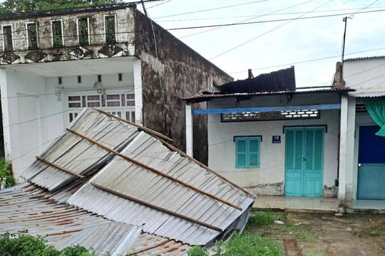 An Giang: Dông lốc do bão số 3 làm hư hại gần 100 căn nhà, thiệt hại hơn 3,6 tỷ đồng