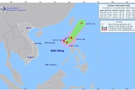 Bão số 4 di chuyển phức tạp, giật cấp 11 trên biển Đông