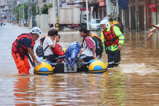 Trung Quốc: Ban hành cảnh báo lũ lụt khẩn cấp tại 5 tỉnh