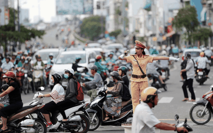 Vì an toàn giao thông Thủ đô năm 2025: Hành trình an toàn, kiến tạo tương lai