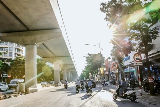 Dự báo thời tiết Hà Nội ngày 04/8/2025: Nắng nóng gay gắt trên diện rộng