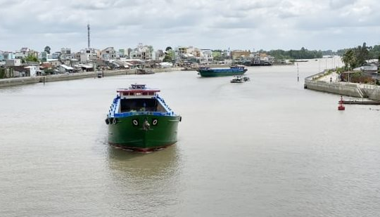 Vĩnh Long: Đồng bộ giải pháp kiểm soát ô nhiễm, bảo vệ nguồn nước mặt và nước ngầm