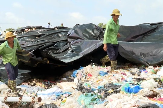 Rác tồn đọng gây ô nhiễm, Vĩnh Long yêu cầu xử lý dứt điểm