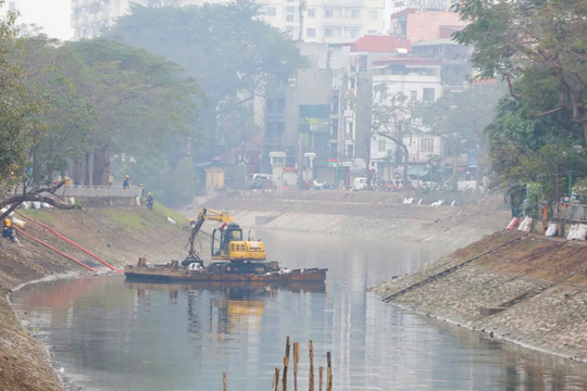 Hà Nội khẩn trương "hồi sinh" sông Tô Lịch trước ngày 2/9