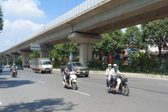 Dự báo thời tiết Hà Nội ngày 13/8/2025: Ngày nắng nóng, chiều tối và đêm mưa rào