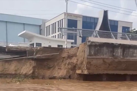 Đồng Tháp: Chỉ trong 6 ngày, kè Thường Thới Tiền sạt lở gần 100m, ăn sâu vào đường nhựa