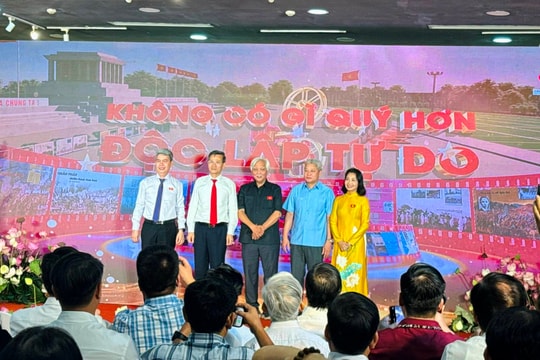 'Không có gì quý hơn độc lập, tự do' - Triển lãm trực tuyến từ tài liệu lưu trữ quốc gia