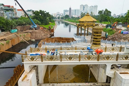 Khẩn trương hoàn thiện hệ thống dẫn nước hồi sinh sông Tô Lịch, đưa vào sử dụng trước ngày 25/8