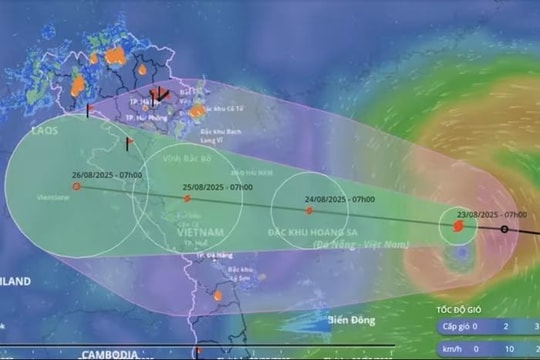 Bão số 5 hướng về miền Trung, Bắc Bộ mưa lớn dịp nghỉ lễ