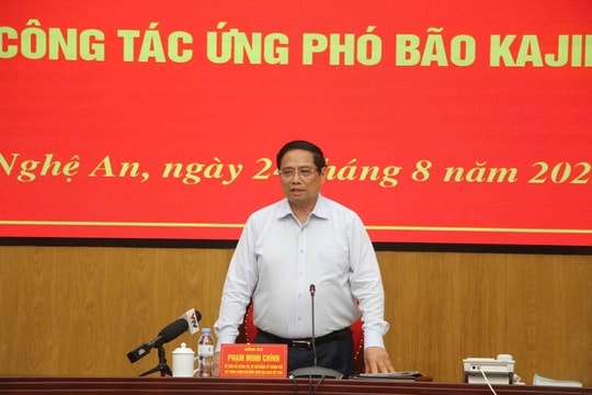 Thủ tướng Phạm Minh Chính trực tiếp chỉ huy ứng phó bão số 5
